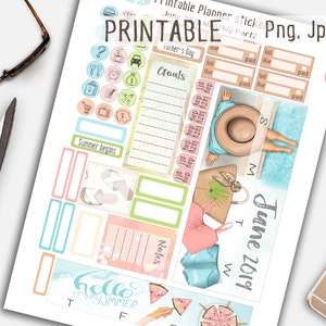K&ouml;nnte beinhalten: Druckbare Planer-Aufkleber f&uuml;r Juni 2019 mit einem Sommerthema. Die Aufkleber zeigen verschiedene Designs, darunter eine Frau im Badeanzug, eine Wassermelone und eine Strandtasche. Der Text "Juni 2019" ist auf den Aufklebern gedruckt.