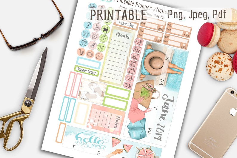K&ouml;nnte beinhalten: Druckbare Planer-Aufkleber f&uuml;r Juni 2019 mit einem Sommerthema. Die Aufkleber zeigen verschiedene Designs, darunter eine Frau im Badeanzug, eine Wassermelone und eine Strandtasche. Der Text "Juni 2019" ist auf den Aufklebern gedruckt.