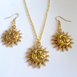 Halsband och örhängen i guld med sol och måne: Himmelska smycken bild 5
