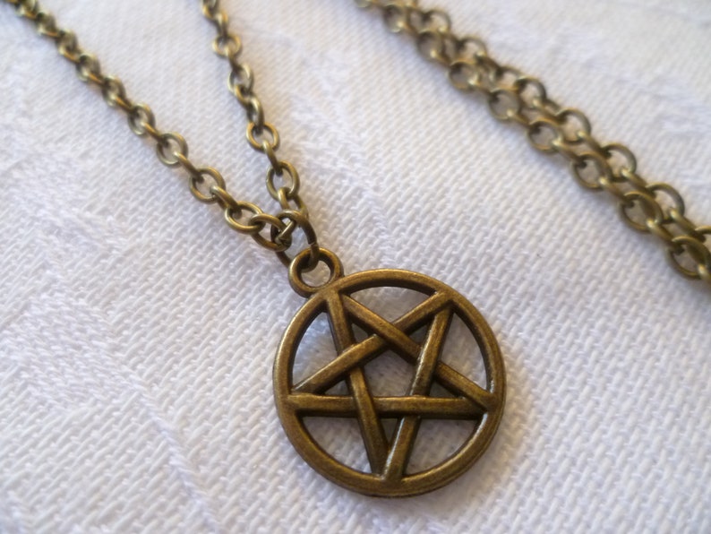Pentagram necklace,pentacle necklace,wiccan jewelry,charm necklace,witch jewelry,pagan jewelry,pentacle pendant,small pentagram,gift, image 2