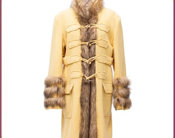 70年代風のシャギーフェイクファーヴィーガンコート。ヴィンテージで