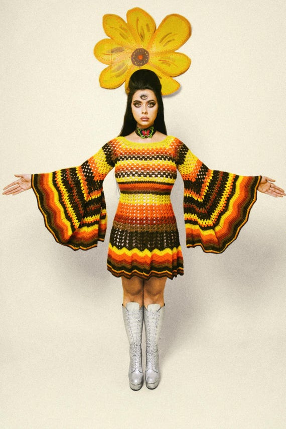 retro traditional dress Retro theme dress
