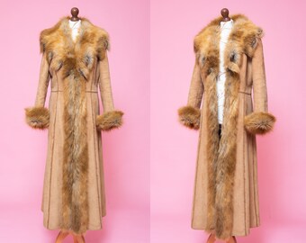 Super dreamy Penny Lane coat! Absolutely stunning fluffy vegan faux fur coat. 70s inspired maxi hippie coat