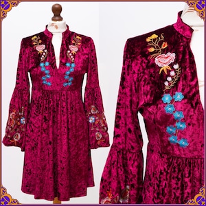 Magical 90s crushed velvet embroidered minidress with amazing trumpet sleeves. 70s hippie boho festival dress. Size M