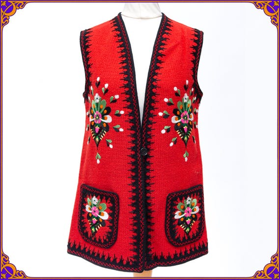 Authentic 1970s vintage wool hand embroidered vest. The most beutiful folk vest. One of a kind ART TO WEAR. Size S/M