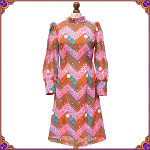 Beautiful 1960&#39;s 1970&#39;s mod PSYCHEDELIC colorful dress. Baloon sleeves mod dress. So magical! Size M/L