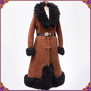 SPECTACULAR Authentic Museum Worthy 60s 70s Vintage Shearling Sheepskin Coat. Extremely Rare lamb fur coat. Penny Lane coat. Size MEDIUM