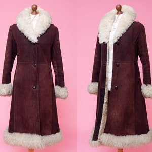 Extremely rare authentic vintage 1960&#39;s 1970&#39;s woodstock sheepskin shearling hippie coat. 70s fur coat. PENNY LANE COAT! Size M