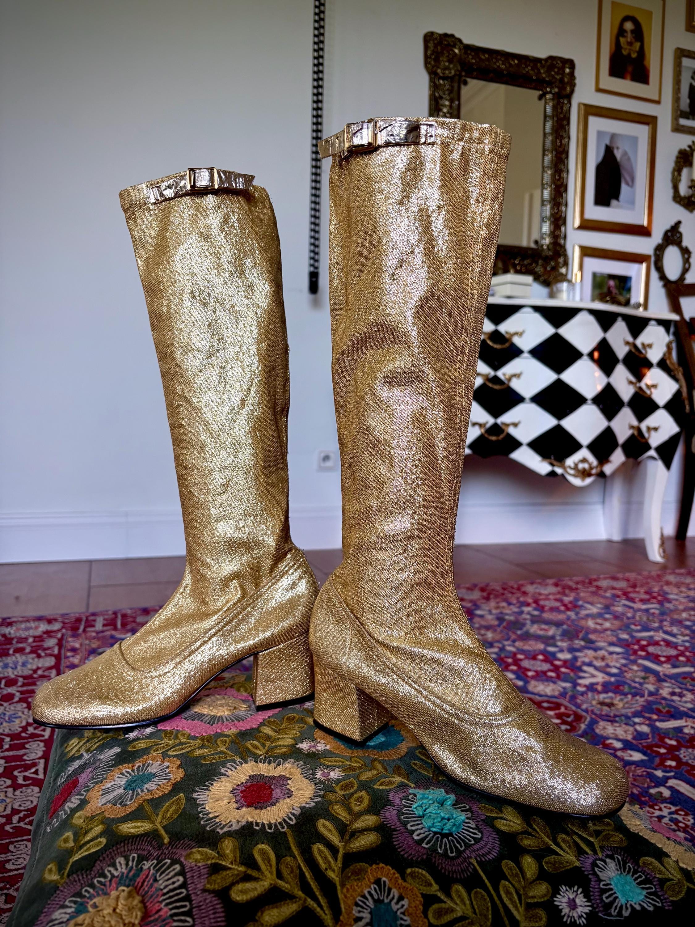 1960s gold lamé gogo boots space age retro mod party festival outfit vintage womens shoes US 6.5