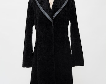 Vintage zwarte gotische fluwelen jas, elegante jas van imitatiebont in Victoriaanse stijl, gotische heksen- of vampierstijl, Dracula-kostuum, opera- of Halloween-outfit, maat S