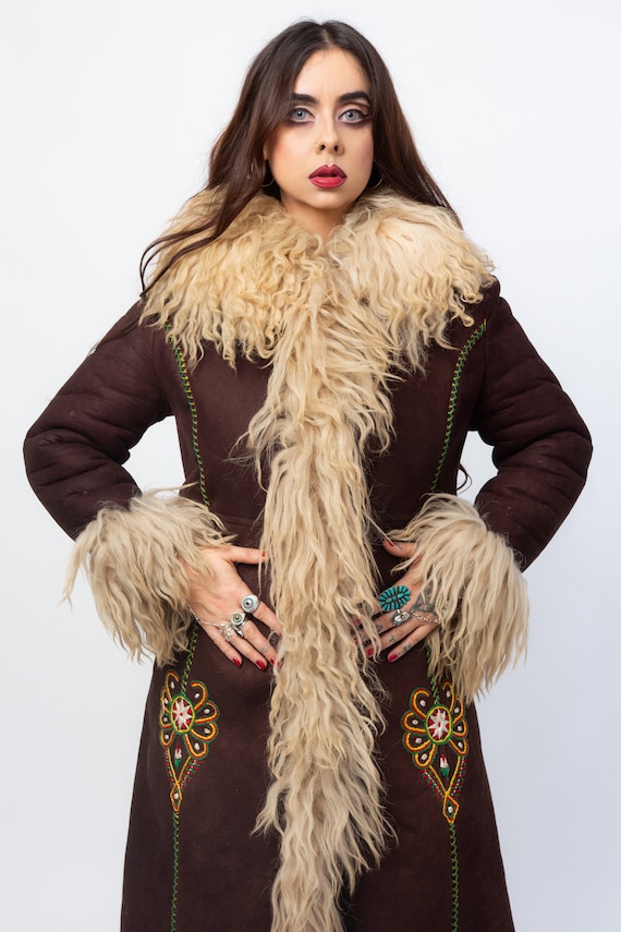 ULTRA RARE ICONIC museum worthy 60s 70s sheepskin… - image 8