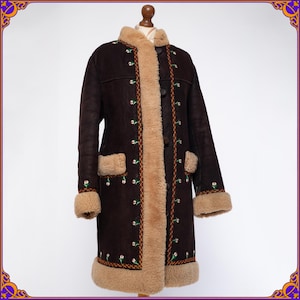 Epic iconic vintage AUTHENTIC 60s 70s sheepskin shearling embroidered zakopane coat. Polish Folklore Penny Lane Hippy Hippie Boho. Size M