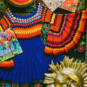 Bell sleeve retro mod crochet mini dress. 100% HANDMADE &quot;M A R I J K E&quot; 60s 70s hand knitted colorful dress. One of a kind crochet dress