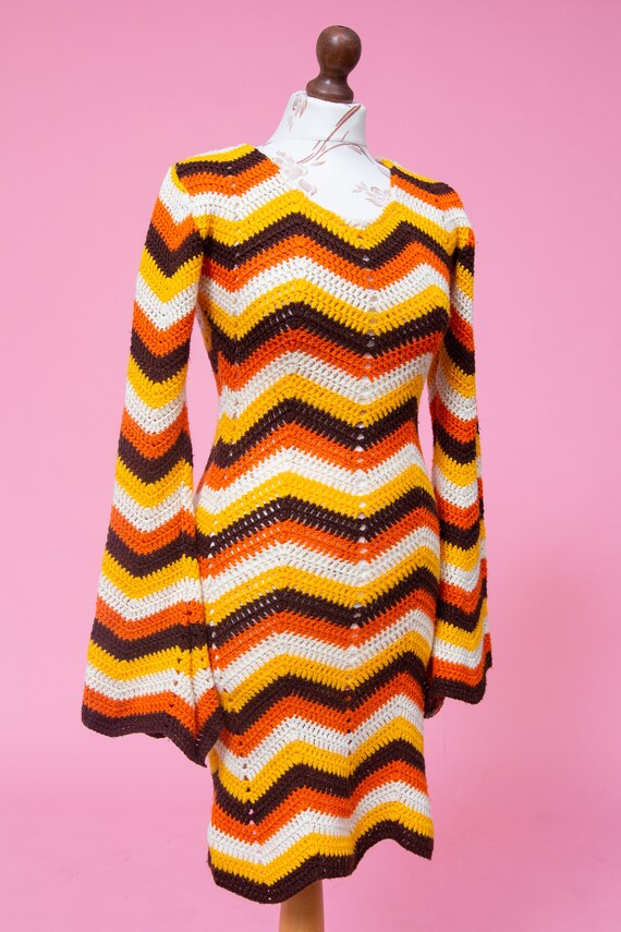 Super groovy vintage 70s crochet dress. SO so mag… - image 2