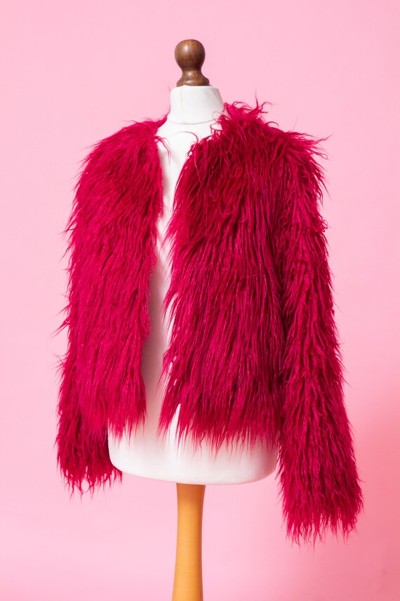 Glamorous faux fur vegan jacket. 70s fur. Studio … - image 8
