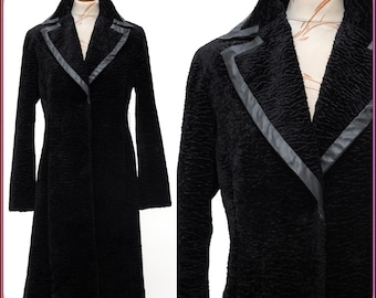 Vintage Black Velvet Faux Fur Victorian Coat - Witchy Vampire Style Size S