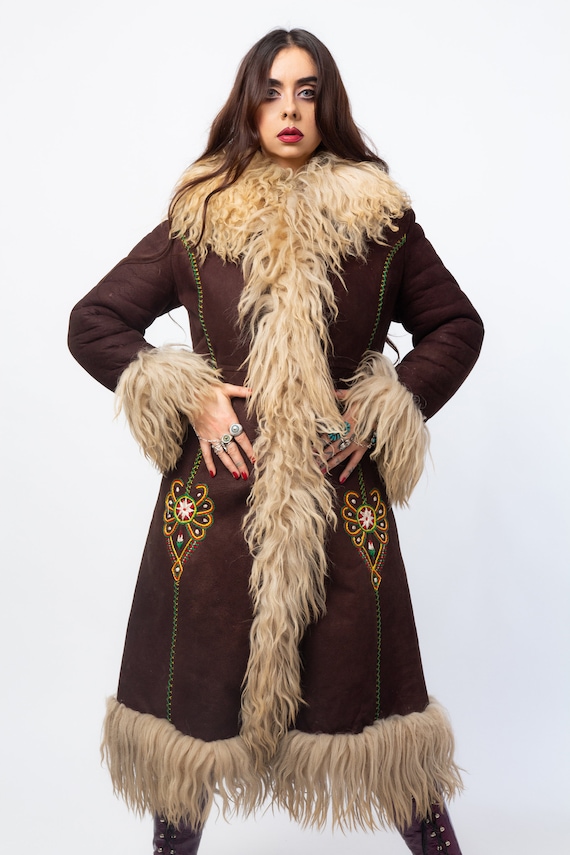 ULTRA RARE ICONIC museum worthy 60s 70s sheepskin… - image 6