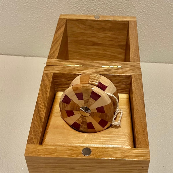 Yo-Yo (Butterfly/Responsive) w/Display Box