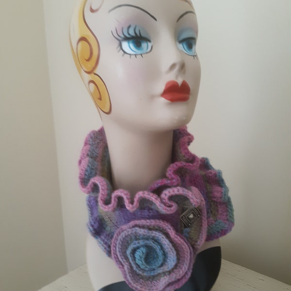 Cowl Ruffled Neck Scarf Buttoned Neckwarmer with Detachable Flower