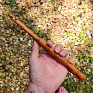 11mm Handmade Wooden Crochet Hook, Wood Jumbo Crochet Hook, gift for crocheter