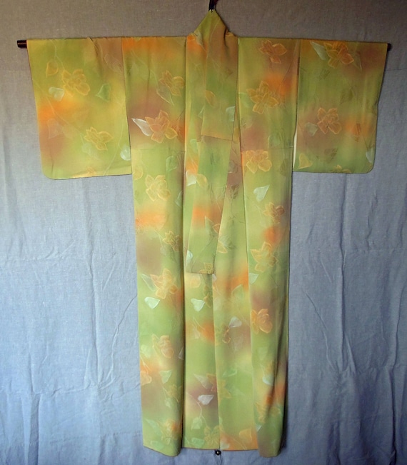 Vintage Japanese Silk Kimono Green Floral Figured… - image 1