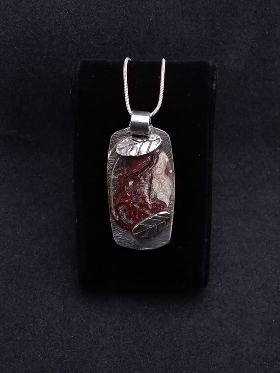 C-224 charm necklace in silver.925 with stone free shipping / Free Shipping