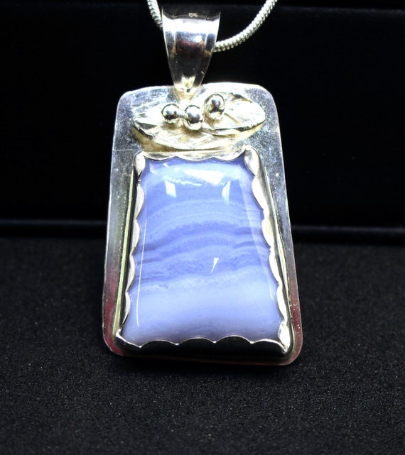 Lace C-132 charm blue agate necklace in 925 sterling silver, free shipping / Free Shipping
