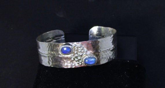 BR-101 Bracelet 925 sterling silver with two Labradorite free shipping
