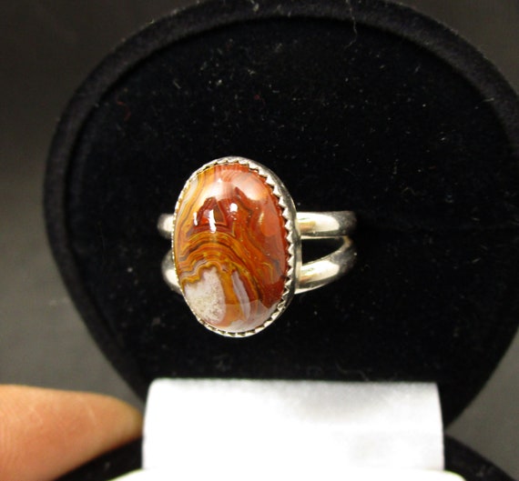 BG-038 925 Silver ring, (sterling) with stone called agate crazylace - free shipping