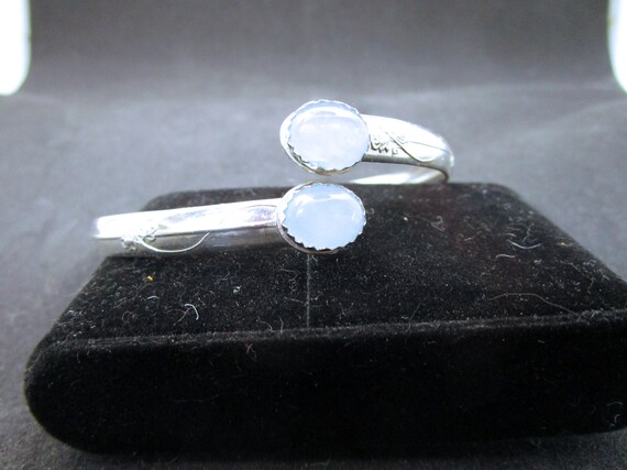 BR-104 Bracelet 925 sterling silver with blue chalcedony free shipping