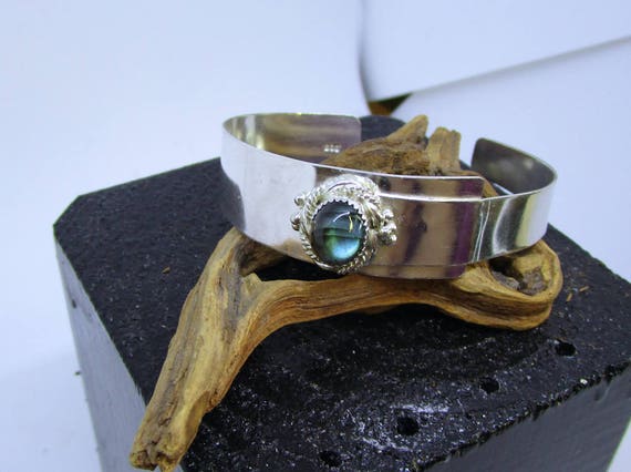 BR-101-A Bracelet in 925 sterling silver with labradorite free shipping