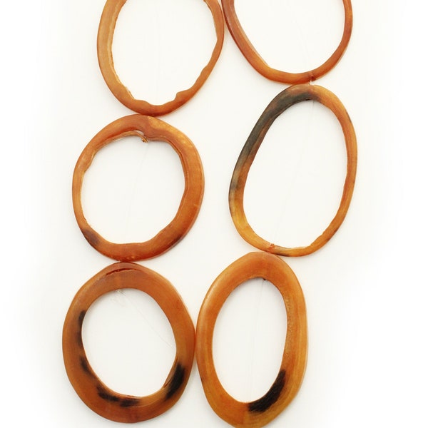 Horn rings brown 55 mm-70 mm 6 pieces horn beads 35 cm strand irregular rings big horn rings big irregular rings horn beads horn hoops