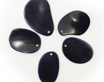 Taguachips medium dark blue 25-35 mm 5 pieces one hole Tagua beads for earrings thin beads oval tagua slices dark blue beads 25 mm