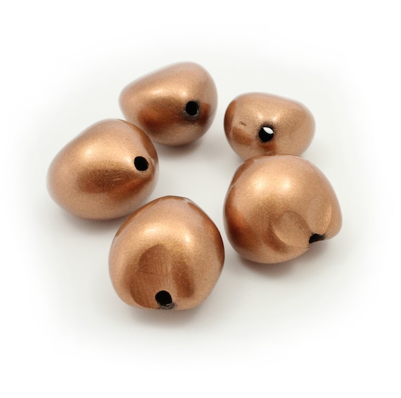 Kukui Nüsse kupfer 25mm 5 Stück Lumbang große Naturperlen Philippinen Lichtnuss Kukuinuss große Perlen statement beads chunky beads