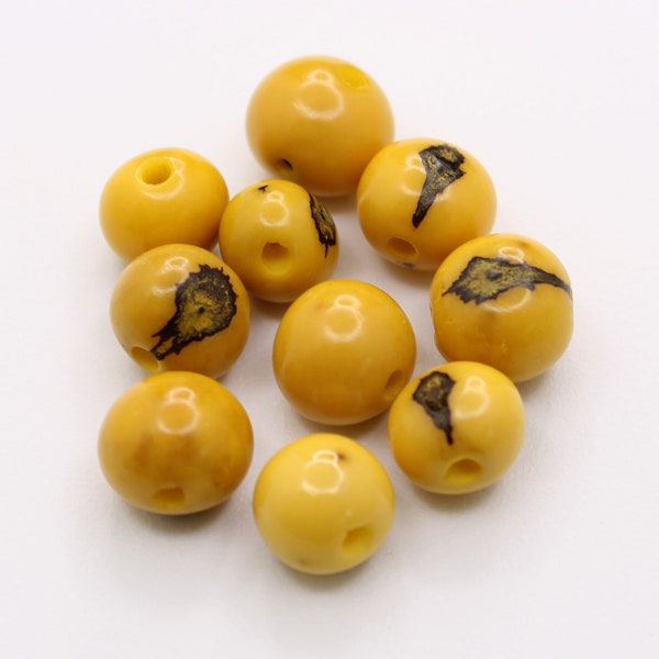 acai beads Azaiperlen gelb 8mm 10 Stück Samenperlen acai seeds yellow natural beads round beads spacer beads rainforest beads