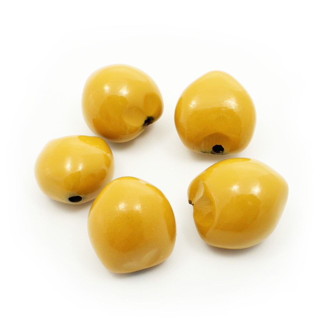 Kukui Nuts Mustard Yellow 25mm 5 Piece Lumbang Large Yellow Natural Pearls Philippines Light Nut
