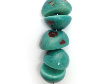 Tagua Spitze aqua 18-25mm 5 Stück Taguaperlen tagua beads, natural beads, round beads, big chunky beads