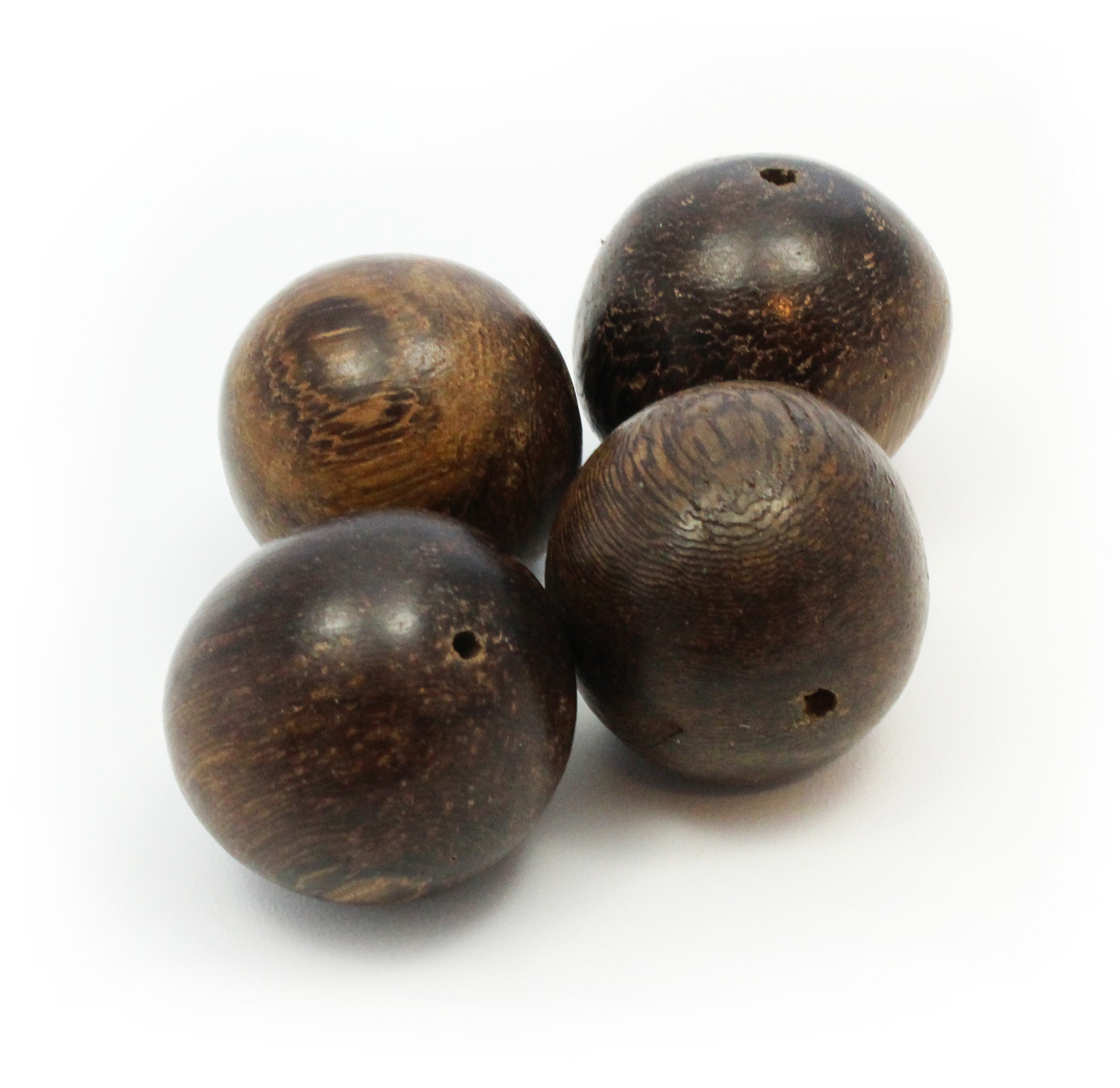 PH PandaHall 12pcs Large Wooden Balls 35/40/50mm Wood Balls Undrilled  Wooden Beads Unfinished Natural Wooden Craft Ball for Christmas Tree Wreath