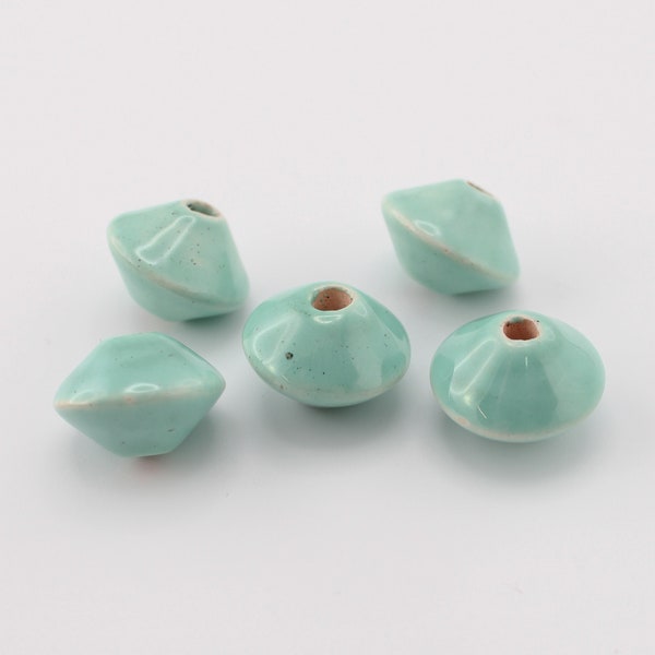 Keramik Kegel babyblau 17mm Emaille 5 Stück blaue Doppel Kegel Perlen Bicone beads griechische Keramikperlen fliegende Untertasse Perlen