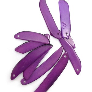 Tagua wings purple 25 mm 10 pieces long thin beads 35 mm dangling swinging discs pendants square irregular pieces for earrings