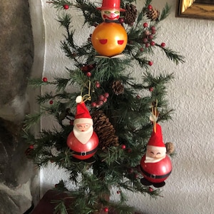 SALE 50&#39;s Vintage Hong Kong Plastic and Felt  Santa Snowman Ball Ornament Vintage Christmas Tree Ornaments Vintage Plastic Tree Ornament