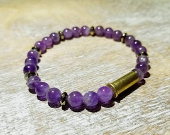 Brazalete elástico con cuentas con carcasa de bala calibre .22 y cuentas espaciadoras