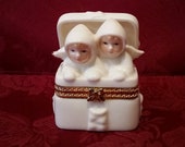 Porcelain LIdded Trinket box, with Gold Trim, Baum Bros., formalities Vintage