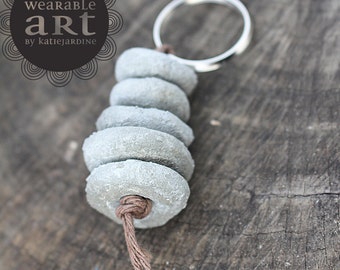 Cement to be - keyring - cement beads - cement - grey keyring