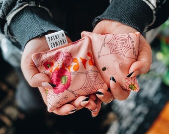 Wicked Warmers Reusable Handwarmers- Blush Webs