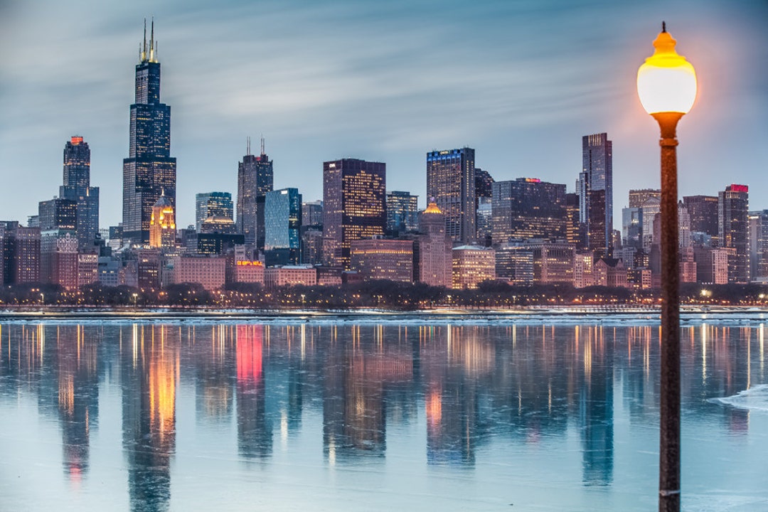 chicago skyline night