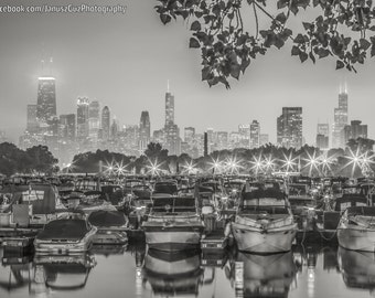 Chicago Photography- Lincoln Park, Barcos en Lagoon, Chicago Skyline, Foto en Blanco y Negro, Chicago Canvas Wall Art, Chicago Art Framed