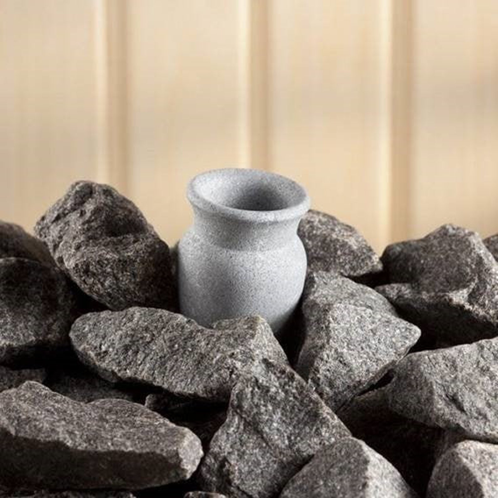 пар в бане. набор масел для бани 3 шт. камни для бани. камни для каменки в баню. баня с аромамаслами.