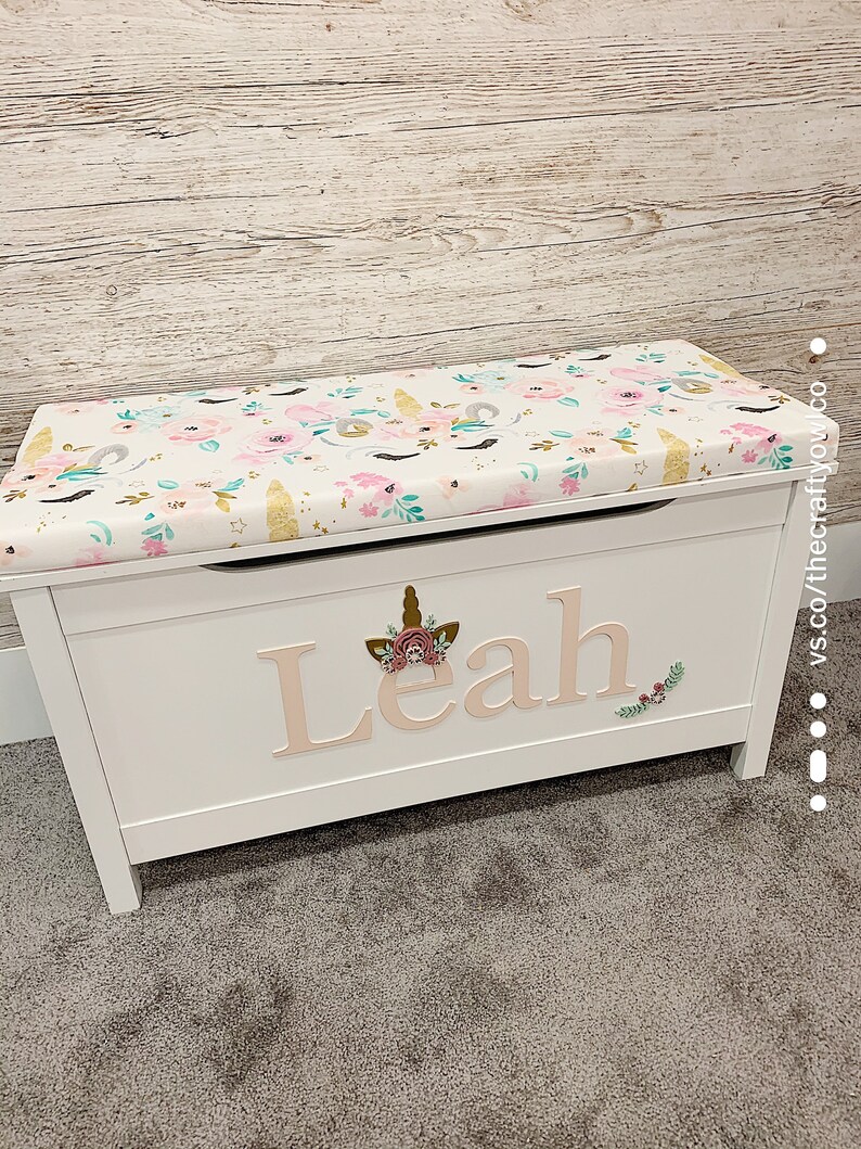 the unicorn toy box