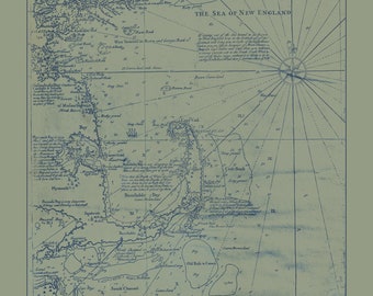 Puede incluir: Un mapa vintage del Mar de Nueva Inglaterra, con marcas detalladas de bahías, ensenadas e islas. El mapa está dibujado con tinta azul sobre un fondo verde claro. El texto "THE SEA OF NEW ENGLAND" está impreso en el centro del mapa.